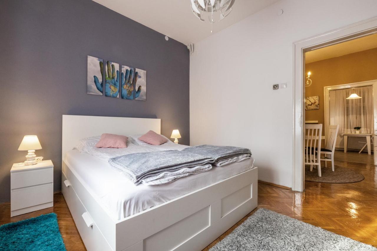 Neimar Apartment With Great Wi-Fi And Free Parking Белград Екстер'єр фото